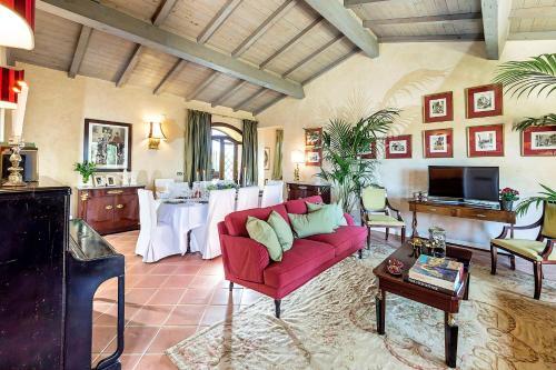 Ciane Villa Sleeps 8 Pool Air Con Wifi