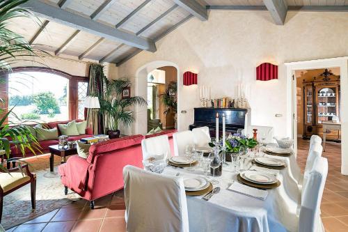 Ciane Villa Sleeps 8 Pool Air Con Wifi