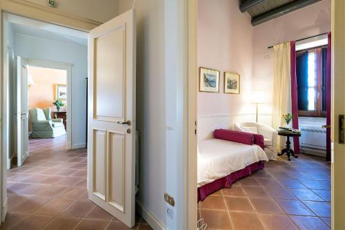 Ciane Villa Sleeps 8 Pool Air Con Wifi