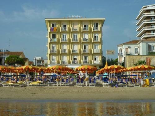 Hotel La Bussola Sul Mare