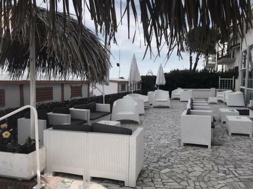 Hotel La Bussola Sul Mare