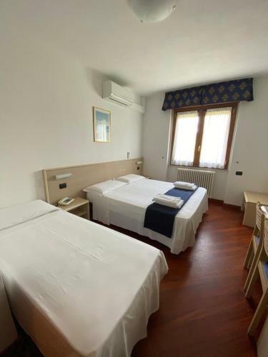 Hostal Foresteria Lombarda Da Colombina