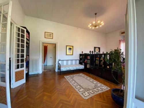 Apartment In Historical Villa With Stunning View