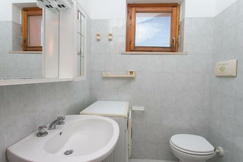 Apartamento M12 - Marcelli, Bilocale Comodo Al Mare