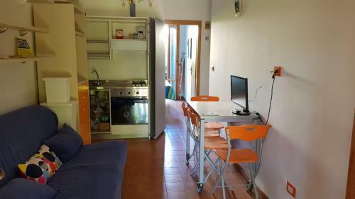 Apartamento M256 - Marcelli, Bilocale Con Giardino E Posto Auto