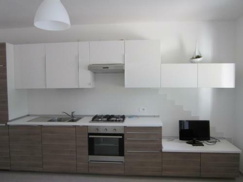Apartamento M272 - Marcelli, Nuovo Trilocale Con Giardino