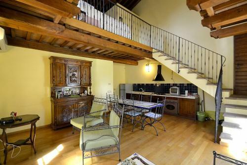 Osteria Di Ramazzano Villa Sleeps 6 Pool Air Con