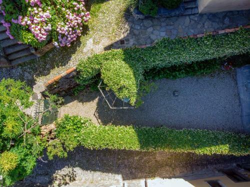 Charming House Bice - By Myhomeincomo
