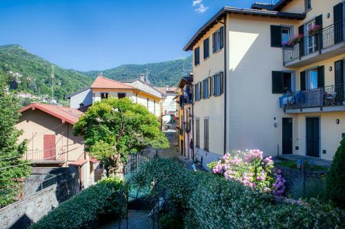 Charming House Bice - By Myhomeincomo