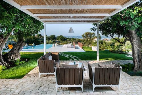 Campanella-gianforma Villa Sleeps 6 Pool Air Con
