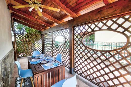 Olmo Panno 2 Holiday Home Sleeps 6 With Air Con