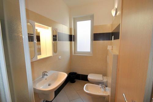 Piazzo Villa Sleeps 4 Pool Wifi
