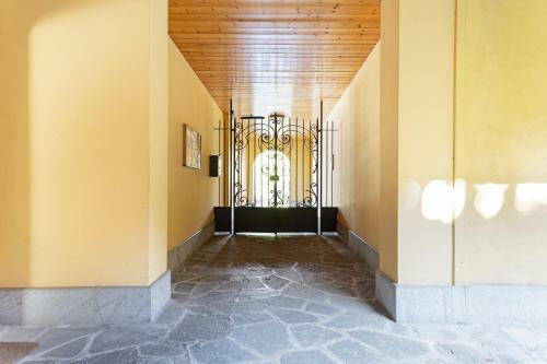 Apartment With Garden & Beach