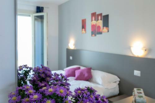 La Collinetta Apartments