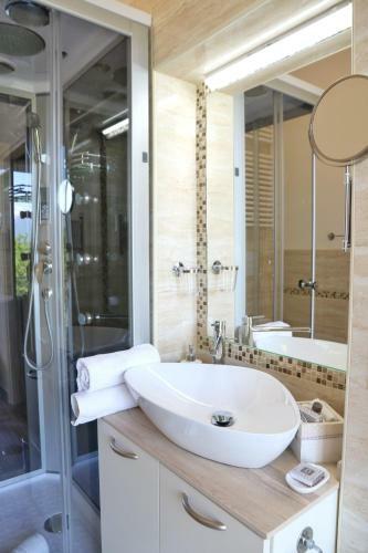 Hostal Affitta Camere La Fenice Di Folli Lorella