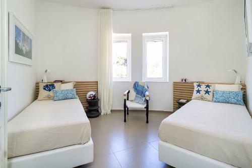 Marina Di Modica Villa Sleeps 10 Pool Air Con Wifi