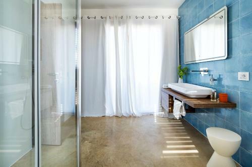Reitani Villa Sleeps 8 Pool Air Con Wifi