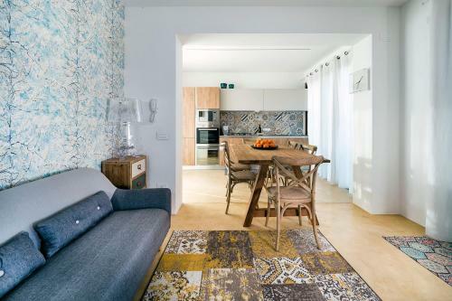 Reitani Villa Sleeps 8 Pool Air Con Wifi