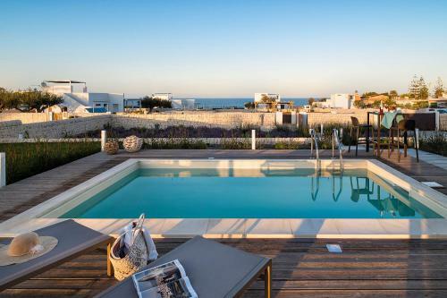 Reitani Villa Sleeps 8 Pool Air Con Wifi