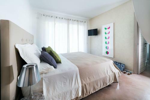 Reitani Villa Sleeps 6 Pool Air Con Wifi T817659