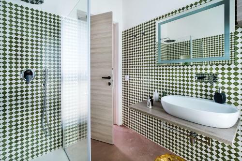 Reitani Villa Sleeps 6 Pool Air Con Wifi T817659