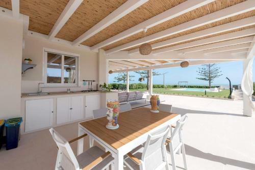 Villa Sea Home