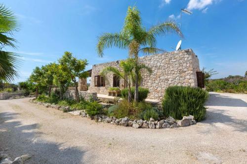 Torre Vado Villa Sleeps 8 With Pool Air Con And Wifi