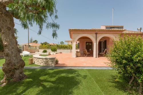 Marina Di Modica Charming Villa