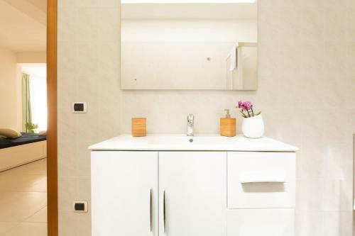 Marina Di Modica Charming Villa