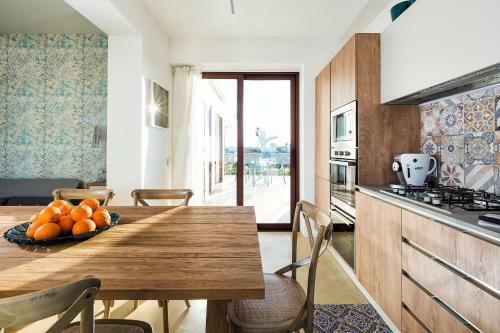 Reitani Villa Sleeps 6 Pool Air Con Wifi
