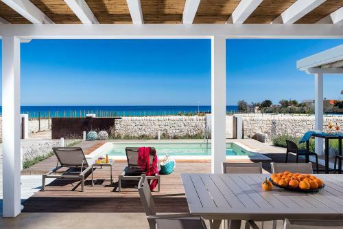 Reitani Villa Sleeps 6 Pool Air Con Wifi T781990