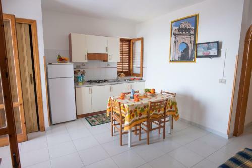 Two Room Apartment Near The Beach