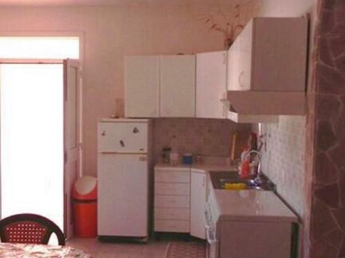 Comfy Holiday Home In San Lorenzo With Garden