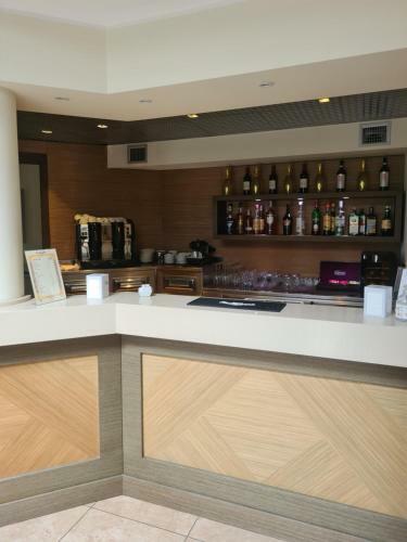 Elysium Hotel Raya