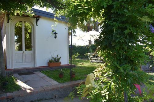 Stunning Villa With Private Pool (Chlorine-free) And Garden