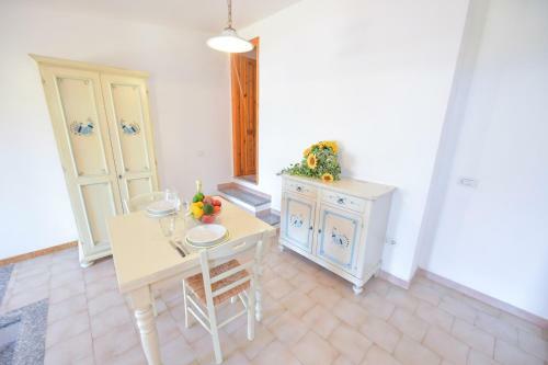 Costa Paradiso Apartments
