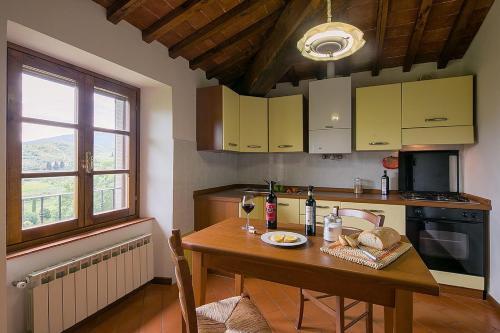 Sant'enea Villa Sleeps 4 Pool Wifi