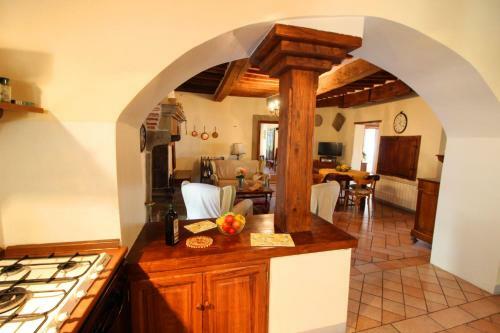Sant'enea Villa Sleeps 11 Pool Wifi