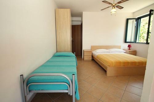 Agnone Villa Sleeps 3 Air Con Wifi