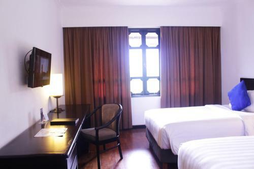 The Hills Bukittinggi Hotel & Convention