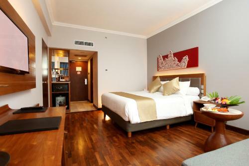 The Hills Bukittinggi Hotel & Convention