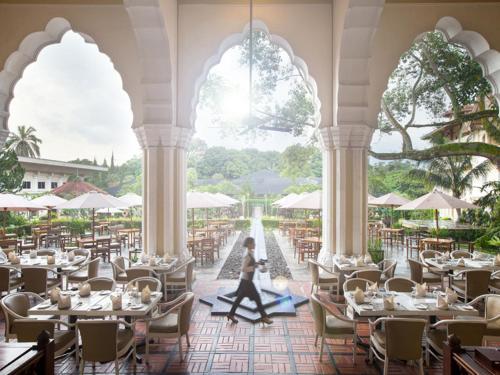 The Hills Bukittinggi Hotel & Convention