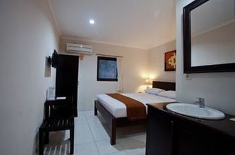 Hotel Gana Inn Legian