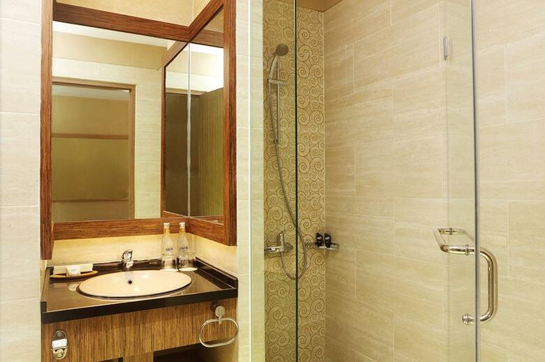 Rivavi Fashion Hotel