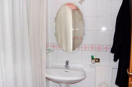 Colli Di Fontanelle Villa Sleeps 4 Pool