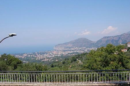 Colli Di Fontanelle Villa Sleeps 4 Pool