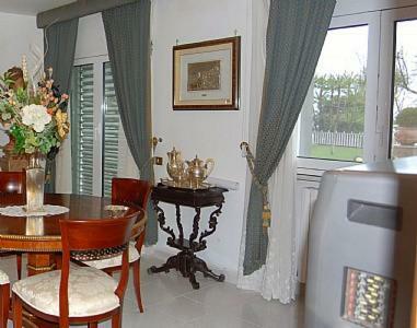 Colli Di Fontanelle Villa Sleeps 4 Pool