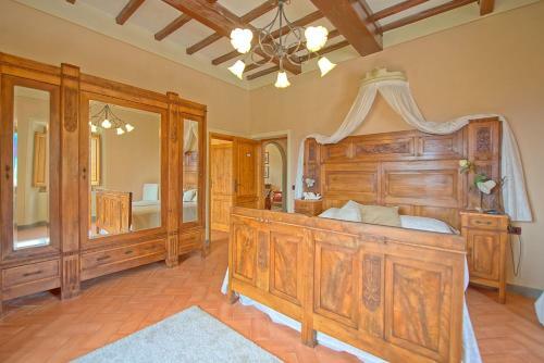 Santa Maria Acone Villa Sleeps 12 Pool Air Con Wifi