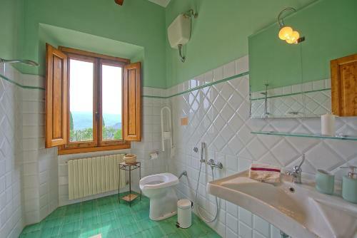 Santa Maria Acone Villa Sleeps 12 Pool Air Con Wifi