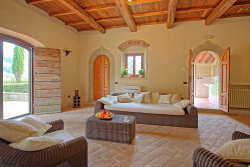 Santa Maria Acone Villa Sleeps 12 Pool Air Con Wifi